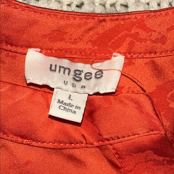 UMGEE Orange Ruffle Sleeve Blouse size large horse equestrian print embossed - Picture 5 of 9